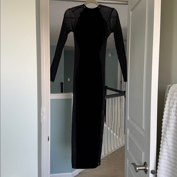 naked wardrobe Dresses & Skirts - Very sexy maxi evening dress